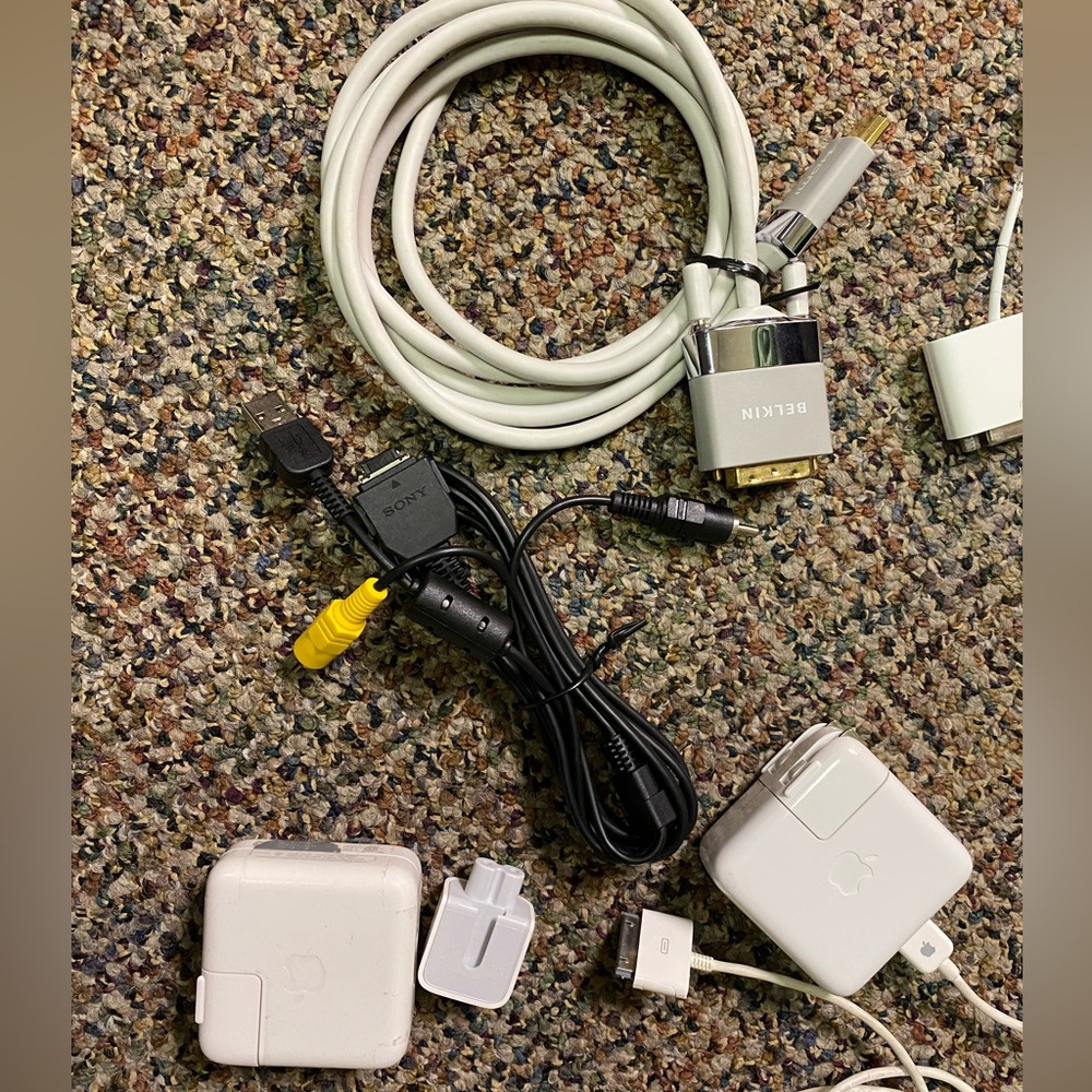 Various computer cables - Picture 4 of 4